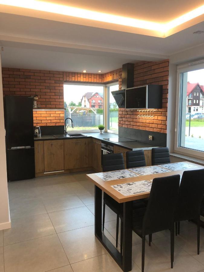 Domki Apartamentowe Na Wrzosach Jastrzębia Góra Exteriér fotografie